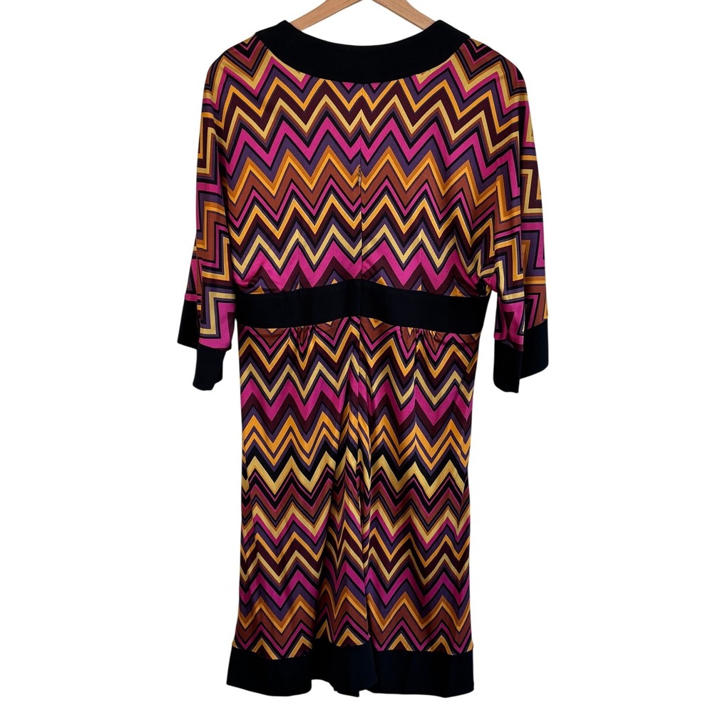 Trina Turk Chevron Silk V-Neck Dress Multicolor Womens 12 Empire Waist Zig Zag - Picture 2 of 5